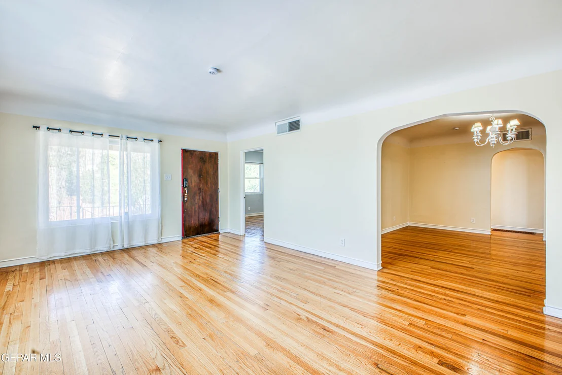 Photo of 820 Galloway Drive