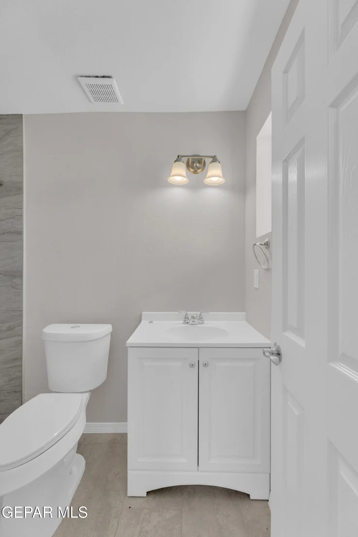 Photo of 6001 FANDANGO Place