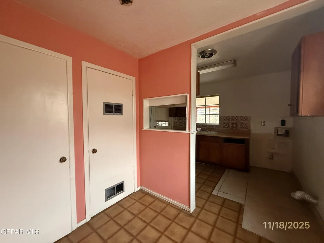 Photo of 4944 CAMDEN Circle