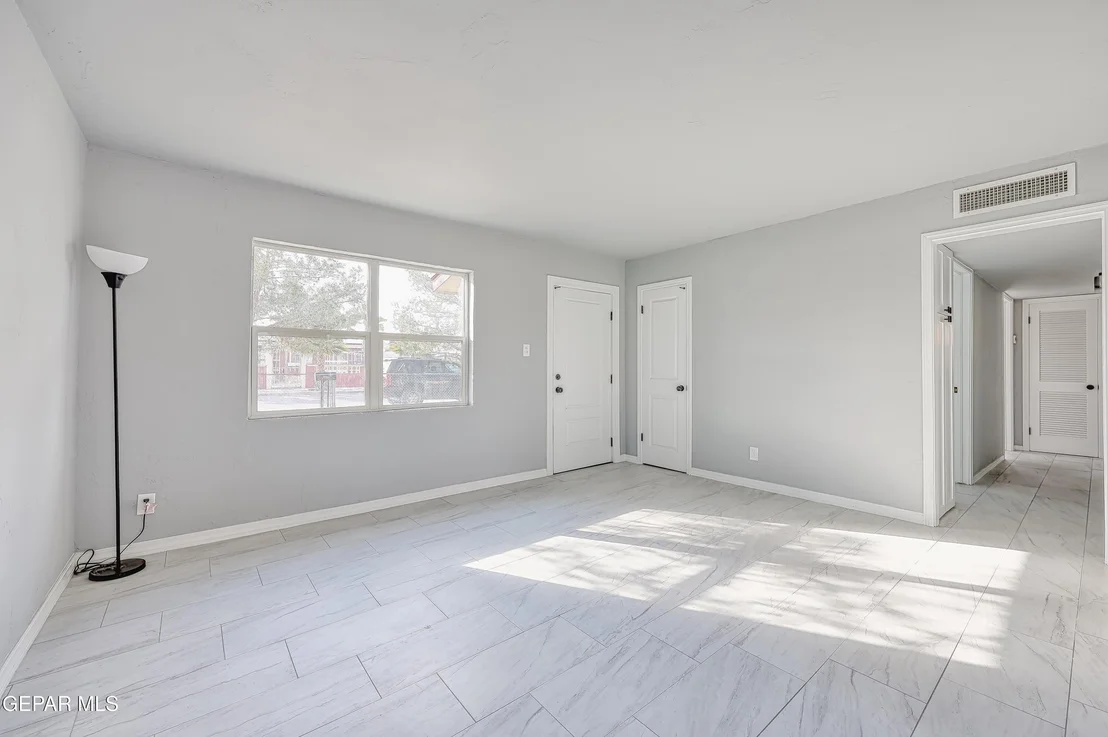Photo of 533 Montecito Road
