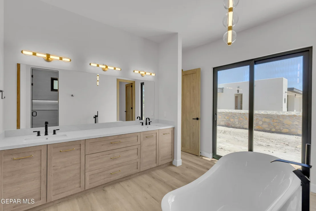 Photo of 6407 CADENCE RIVER Drive