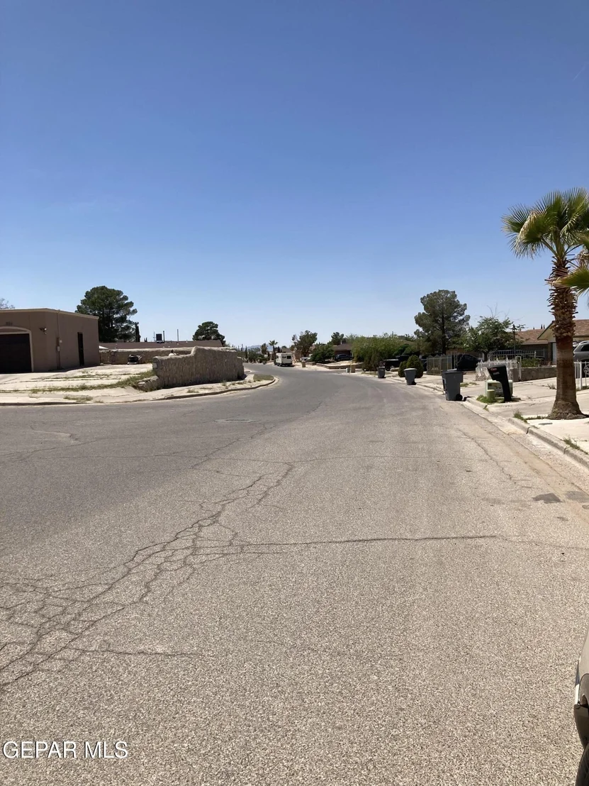 Photo of 11555 MEADOWBROOK Drive