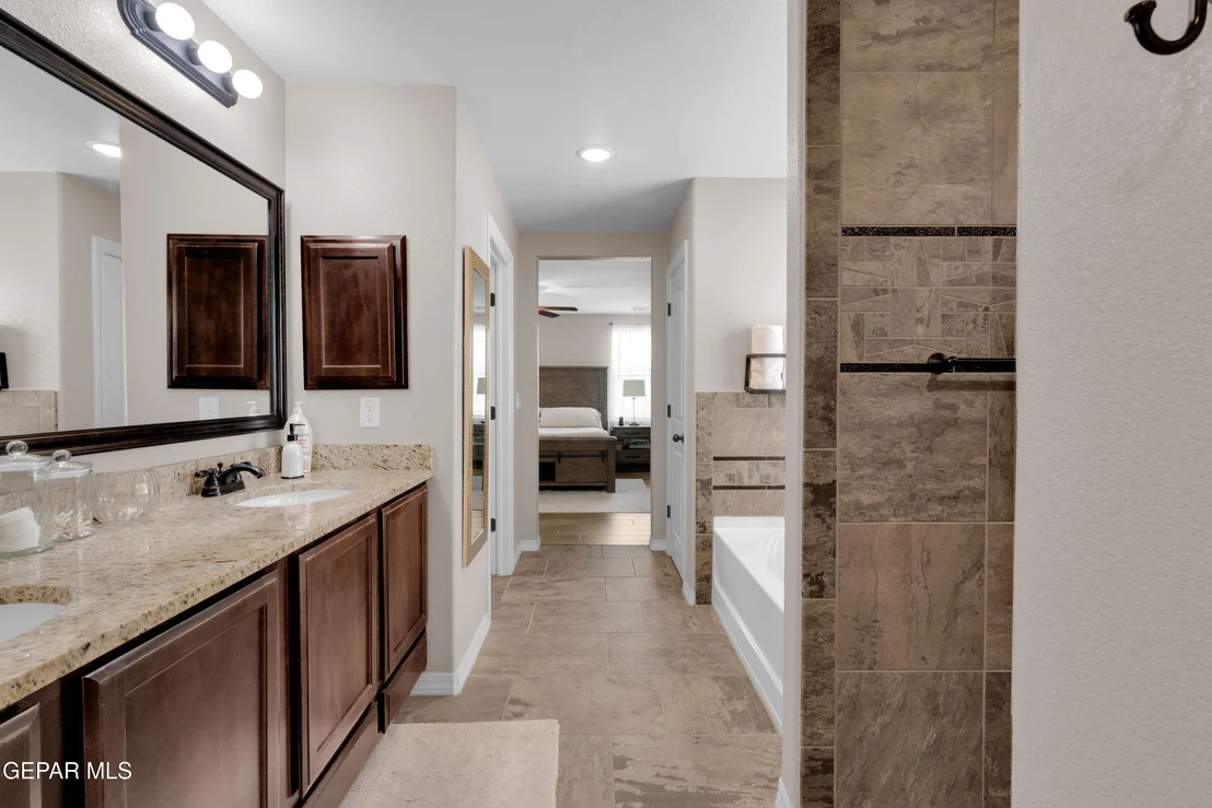 Photo of 7837 ENCHANTED RIDGE Drive
