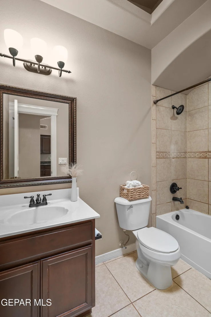 Photo of 5365 Jose Duran Lane
