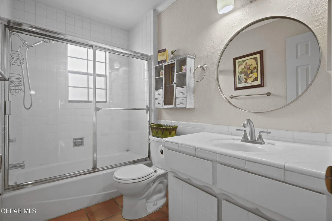 Photo of 207 SERRANIA Drive