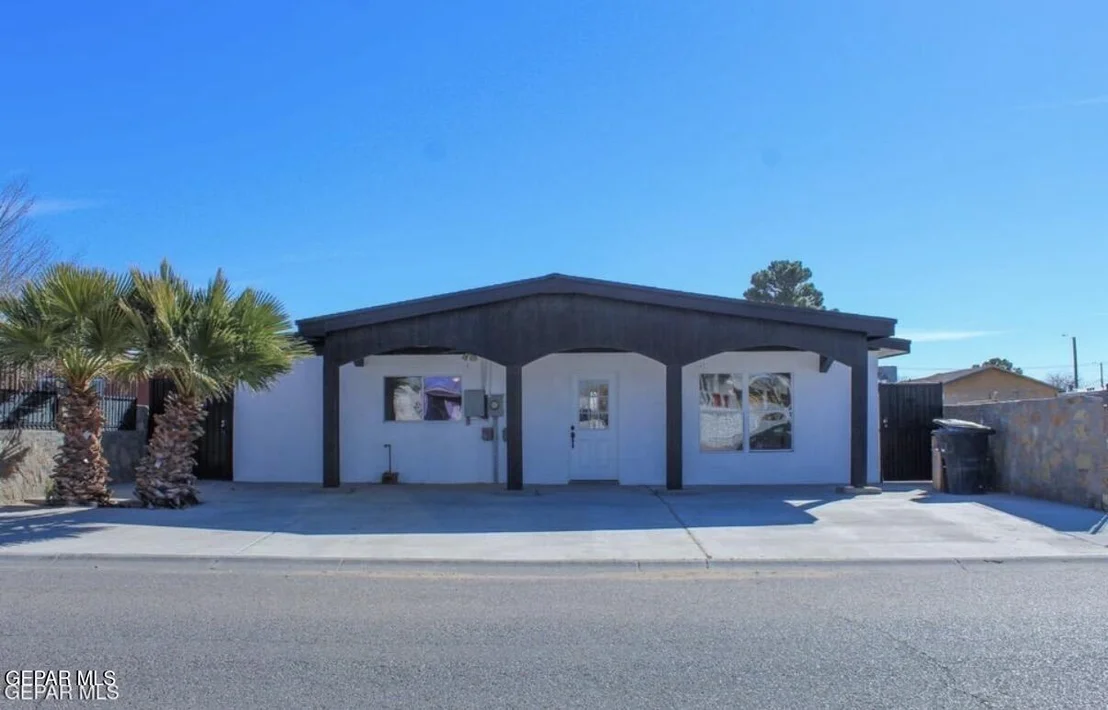 Photo of 14548 Hendrik Drive