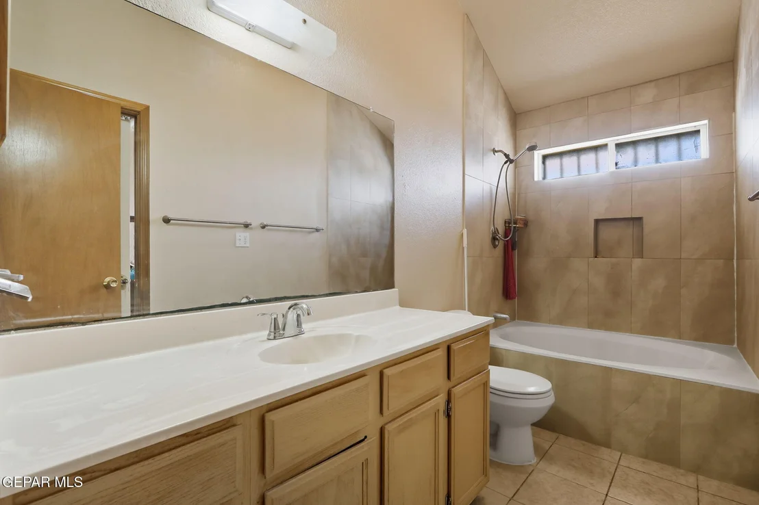 Photo of 15318 NORTHPORT Court