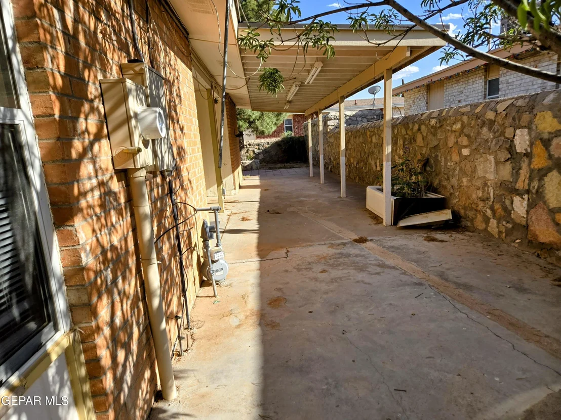 Photo of 6230 Arch Bridge Drive