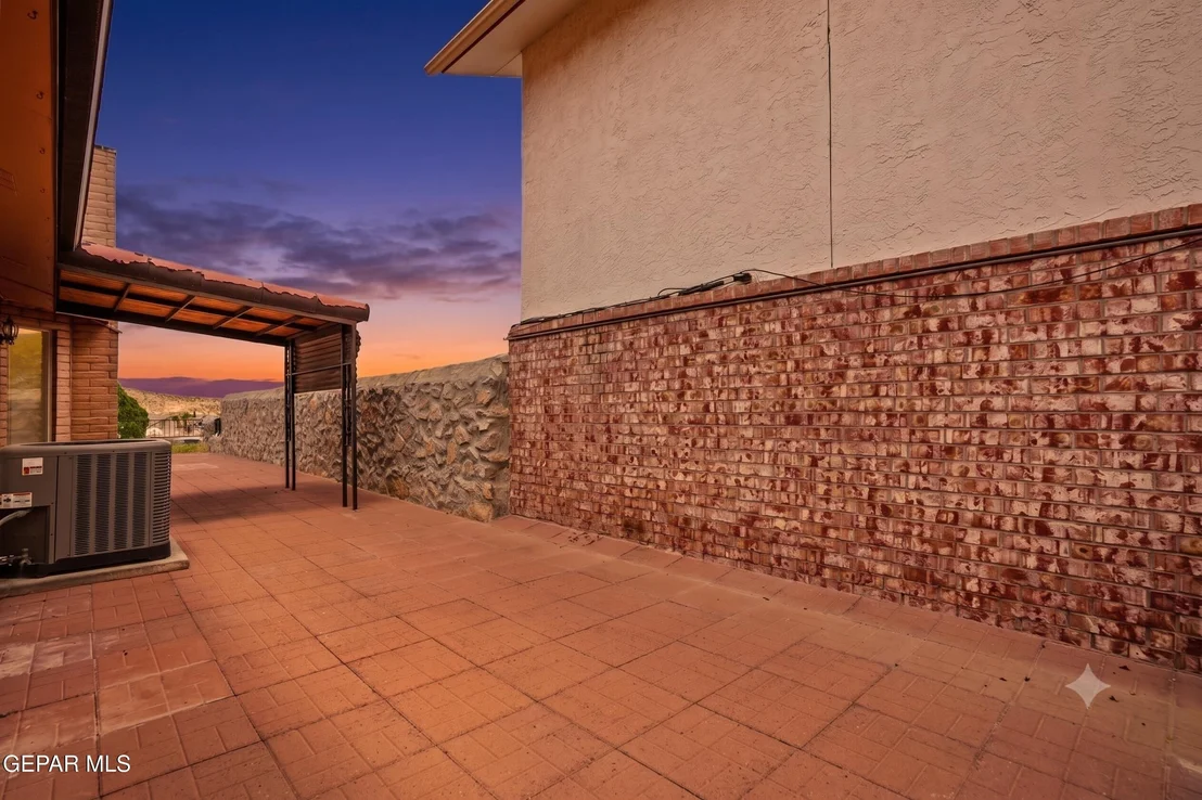 Photo of 3245 MOUNTAIN RIDGE Drive