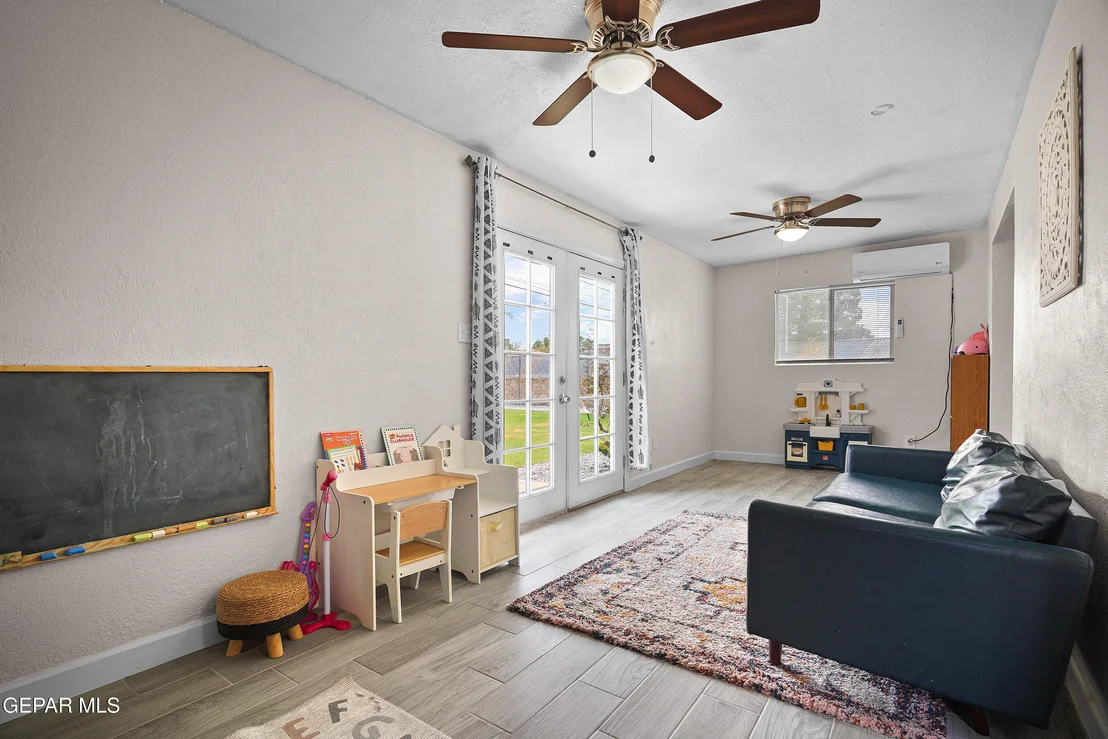 Photo of 9024 MOUNT RUSHMORE Lane