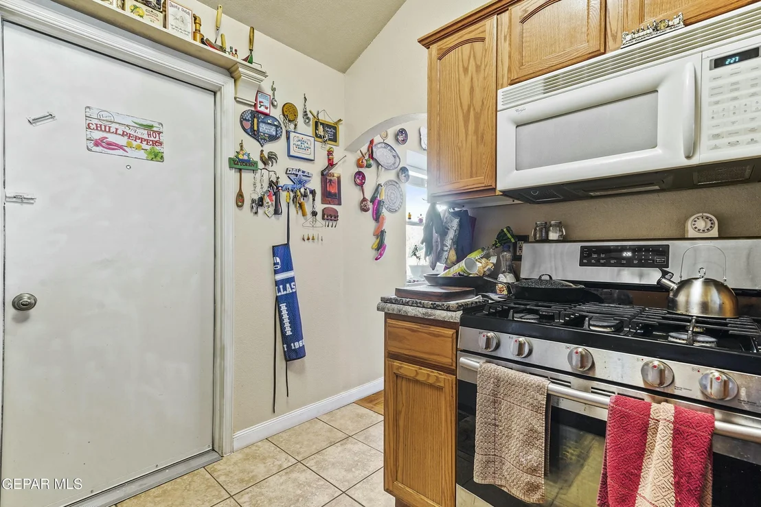 Photo of 13812 DESERT HIGHLANDS Lane