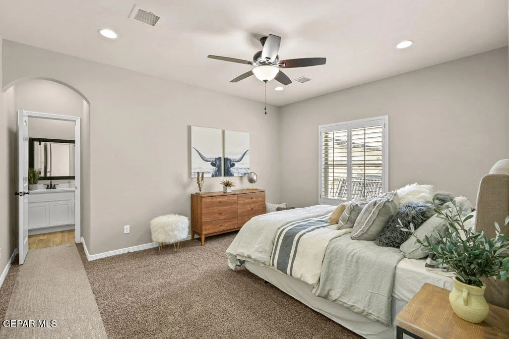 Photo of 3829 Object Place