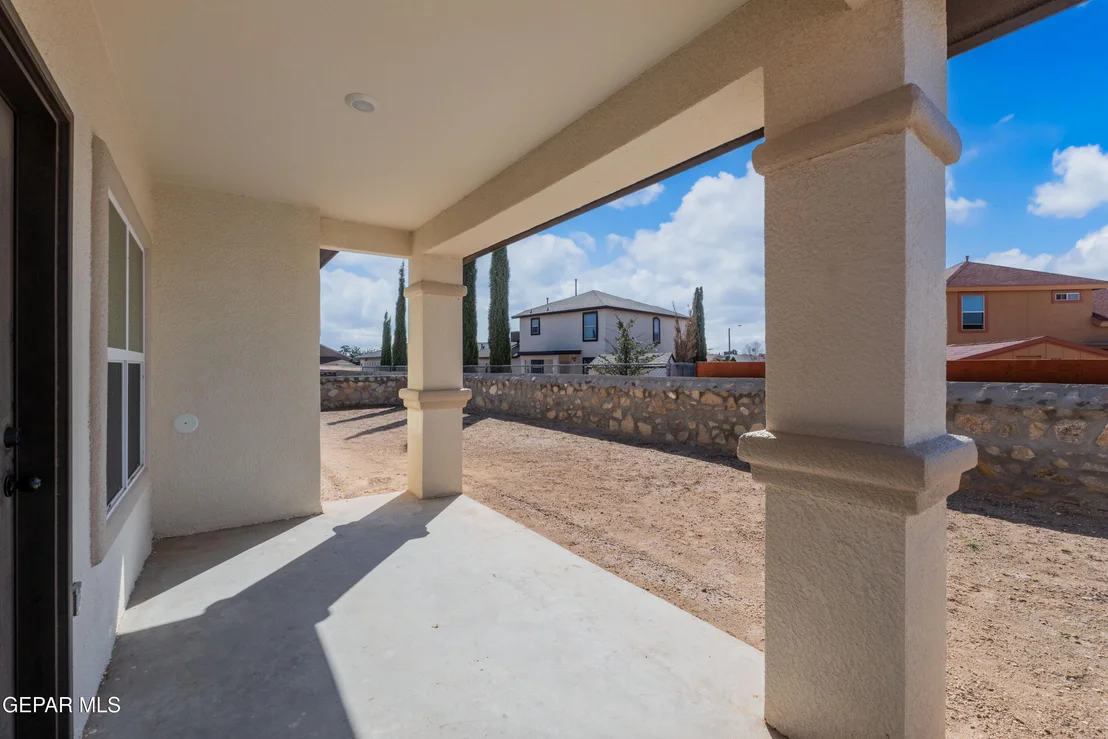 Photo of 325 Sand Gate Drive