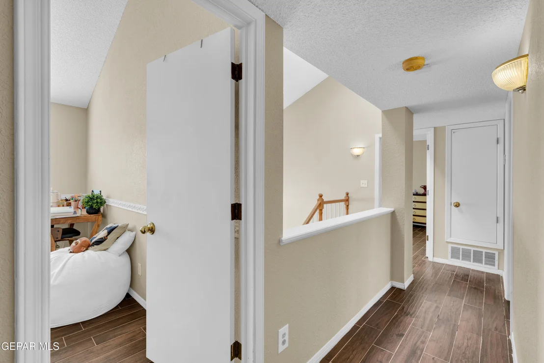 Photo of 1107 SUN RIDGE Drive