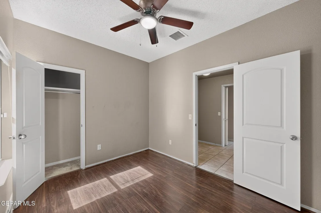 Photo of 6633 Cabana Del Sol Drive
