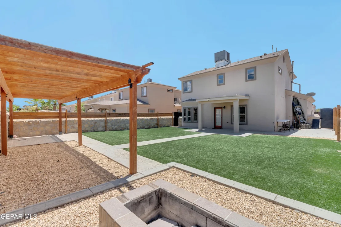 Photo of 14677 Spanish Point Drive