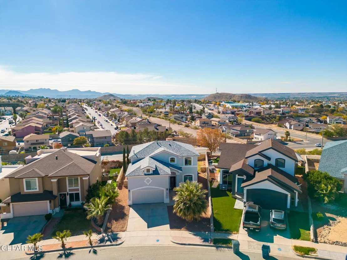 Photo of 1611 PLAYA DEL SOL Street