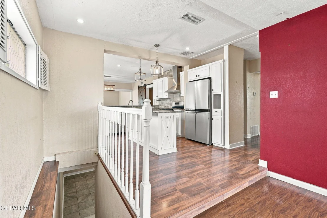 Photo of 3010 LEBANON Avenue