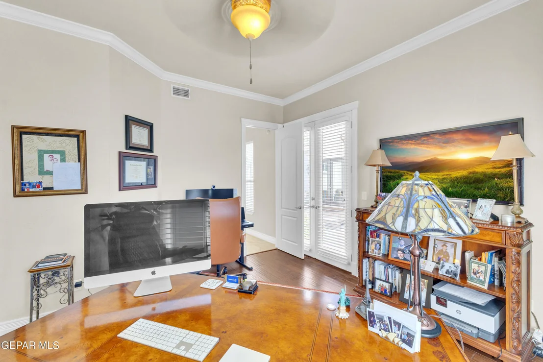 Photo of 1237 CALLE LAGO