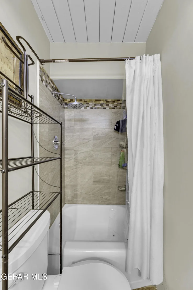 Photo of 1519 PASSERO Drive