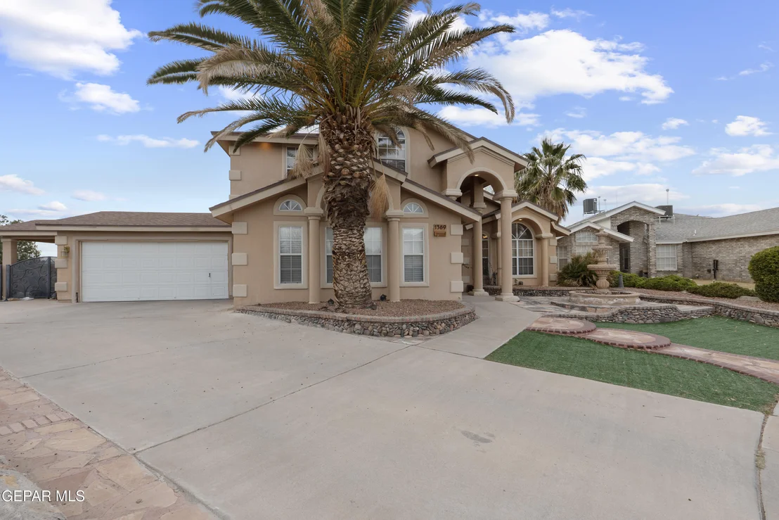 Photo of 1369 LUZ CARPIO Way