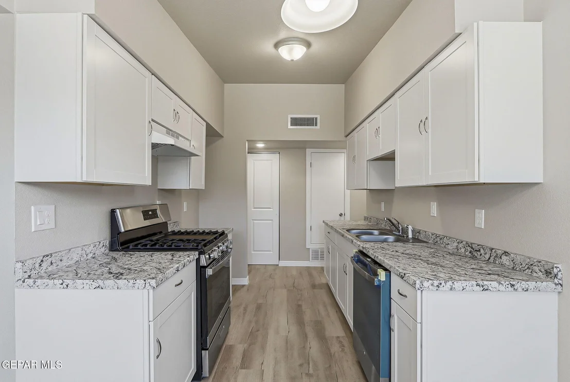Photo of 10447 APHRODITE Drive