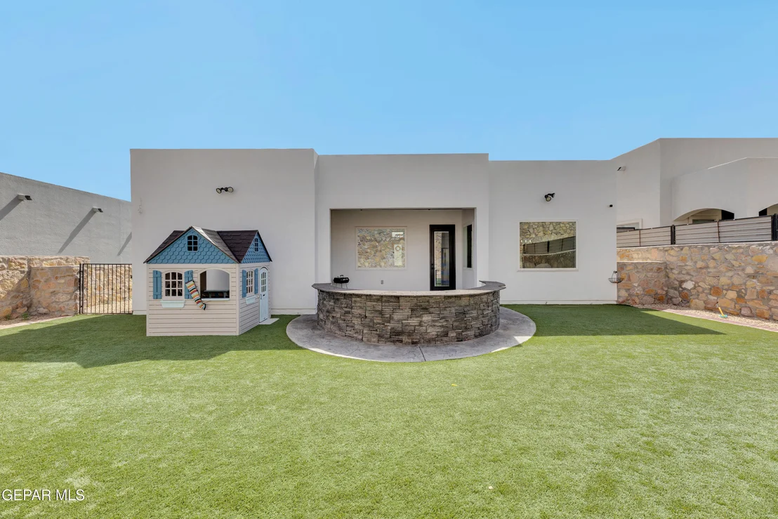 Photo of 7423 SIDEWINDER BEND Drive