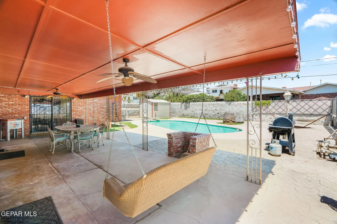 Photo of 3405 MOONLIGHT Avenue