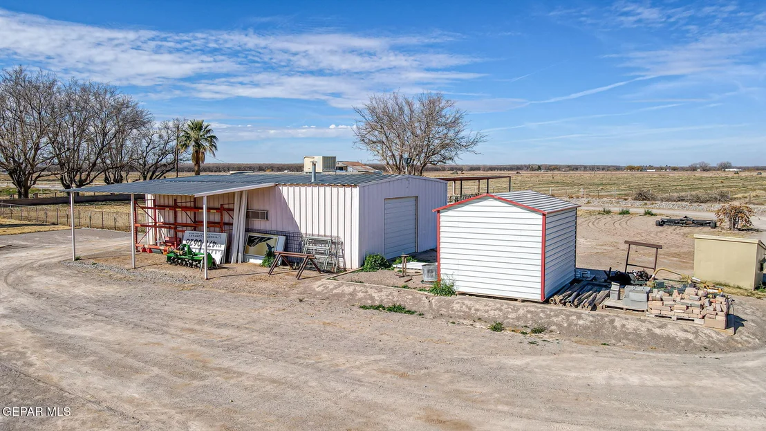 Photo of 7770 WESTSIDE Road