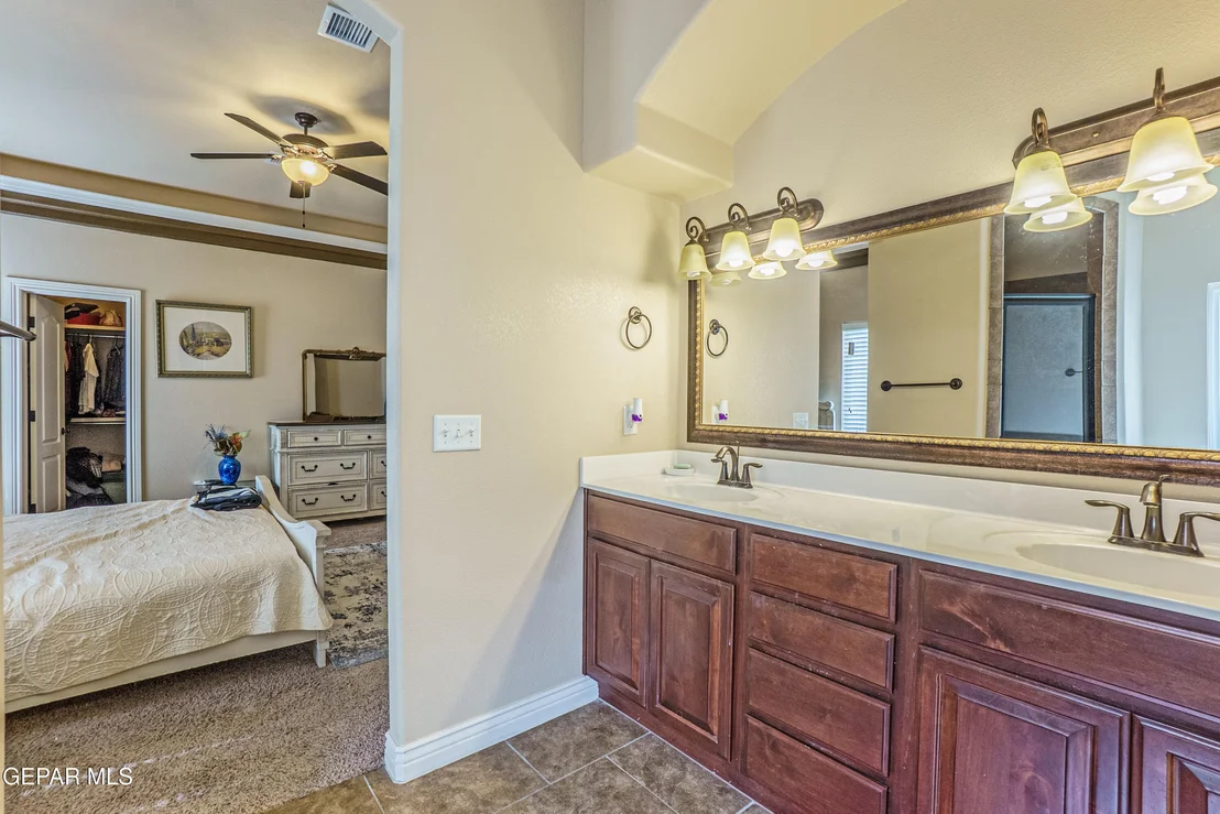 Photo of 5565 MIKE VANE Drive