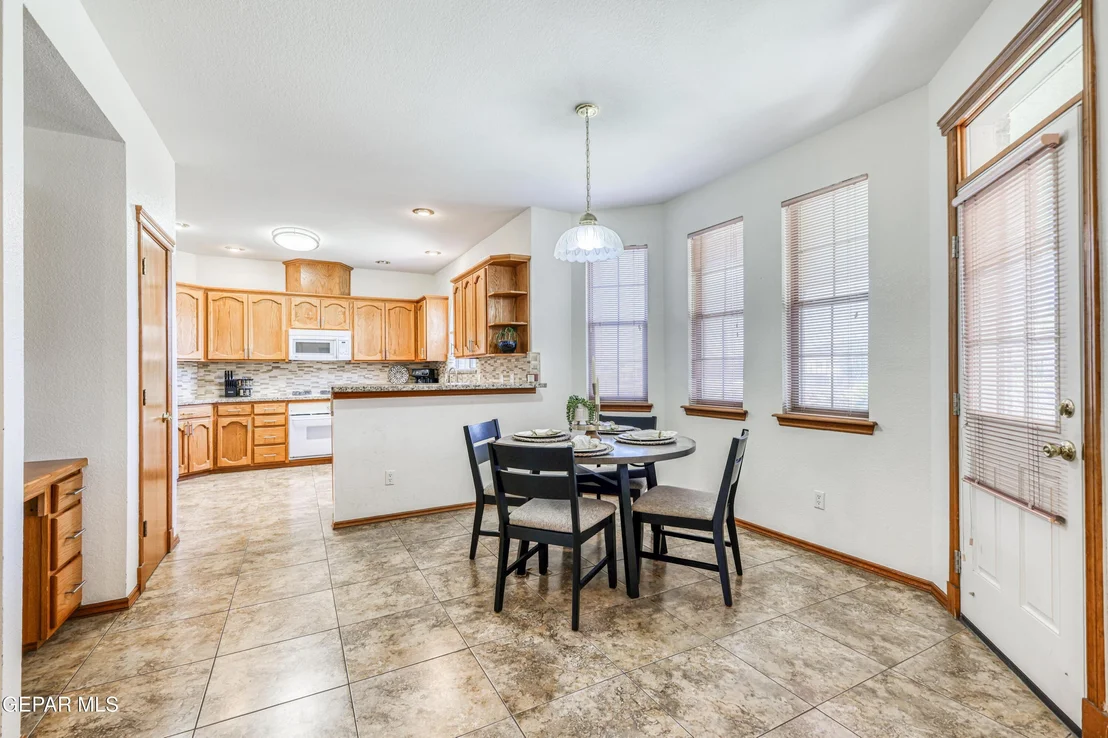 Photo of 6617 Isla del Rey Drive