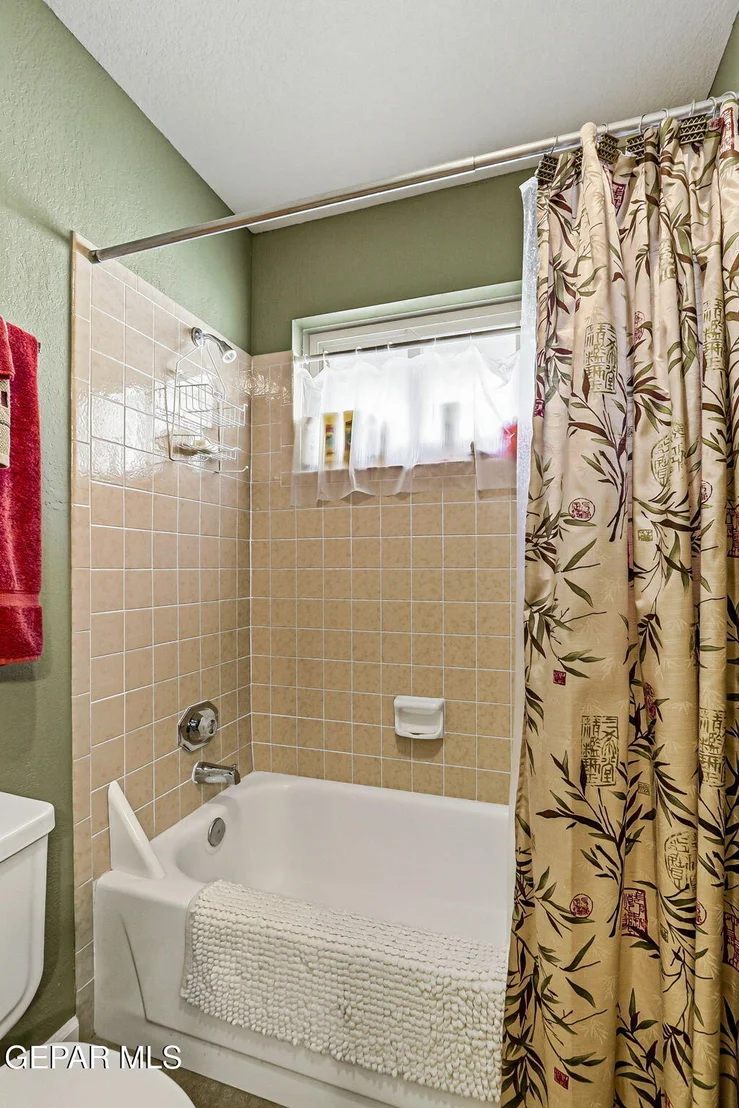 Photo of 824 AGUA CALIENTE Drive