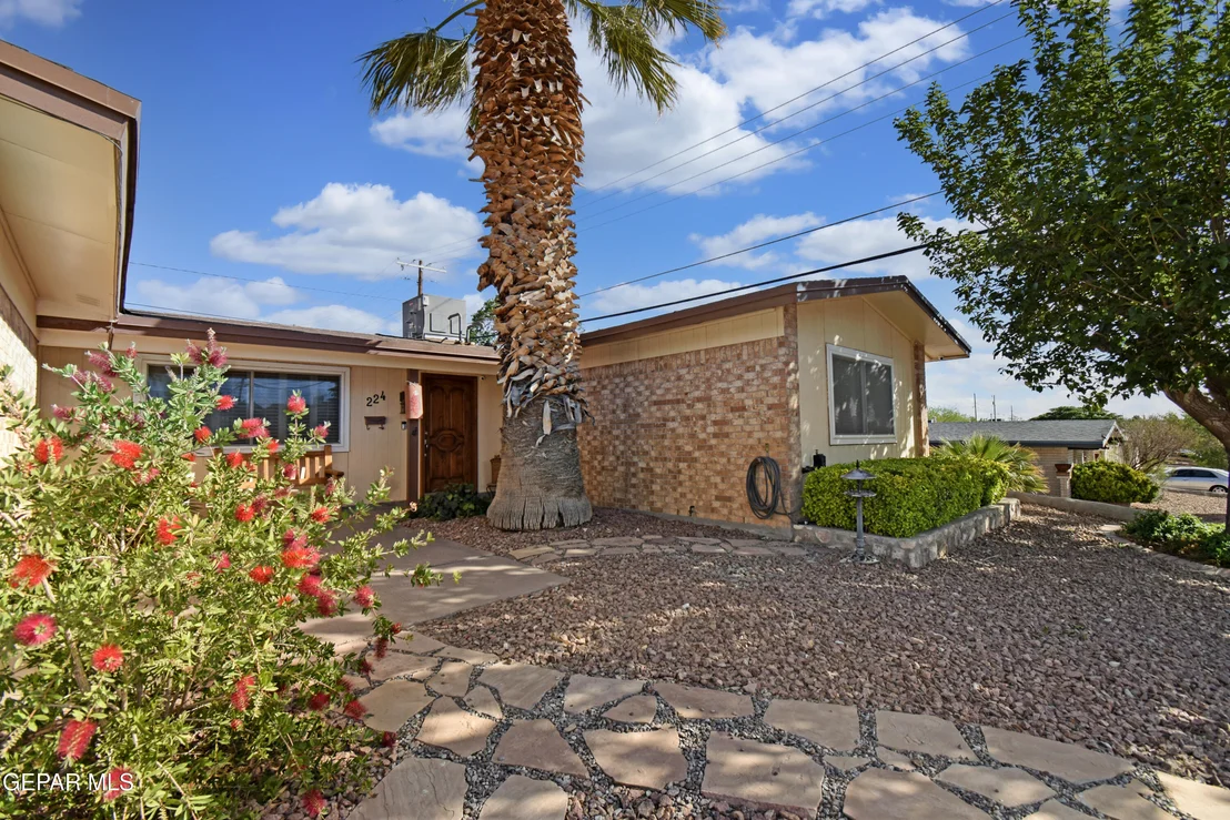 Photo of 224 Lomont Drive