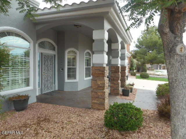 Photo of 12917 FIRE FIGHTER Drive