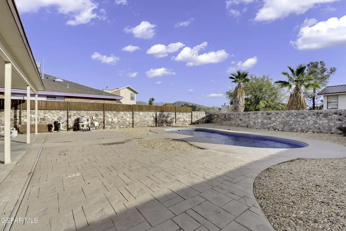 Photo of 512 Mogollon Circle
