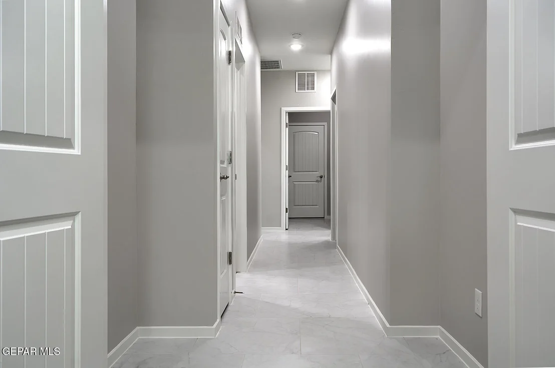 Photo of 13865 Summer Wave Avenue