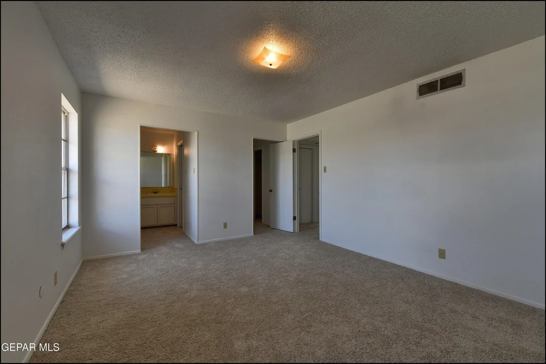 Photo of 11057 TOM WEISKOPF Drive