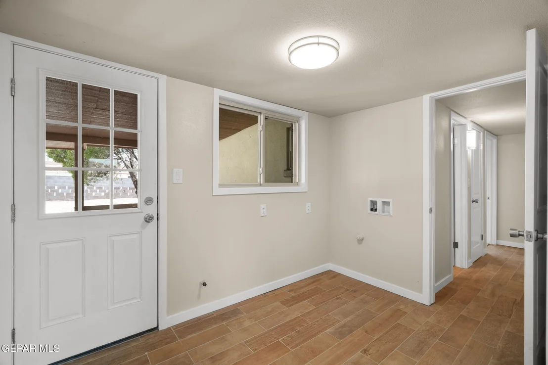 Photo of 1708 WAINWRIGHT Drive
