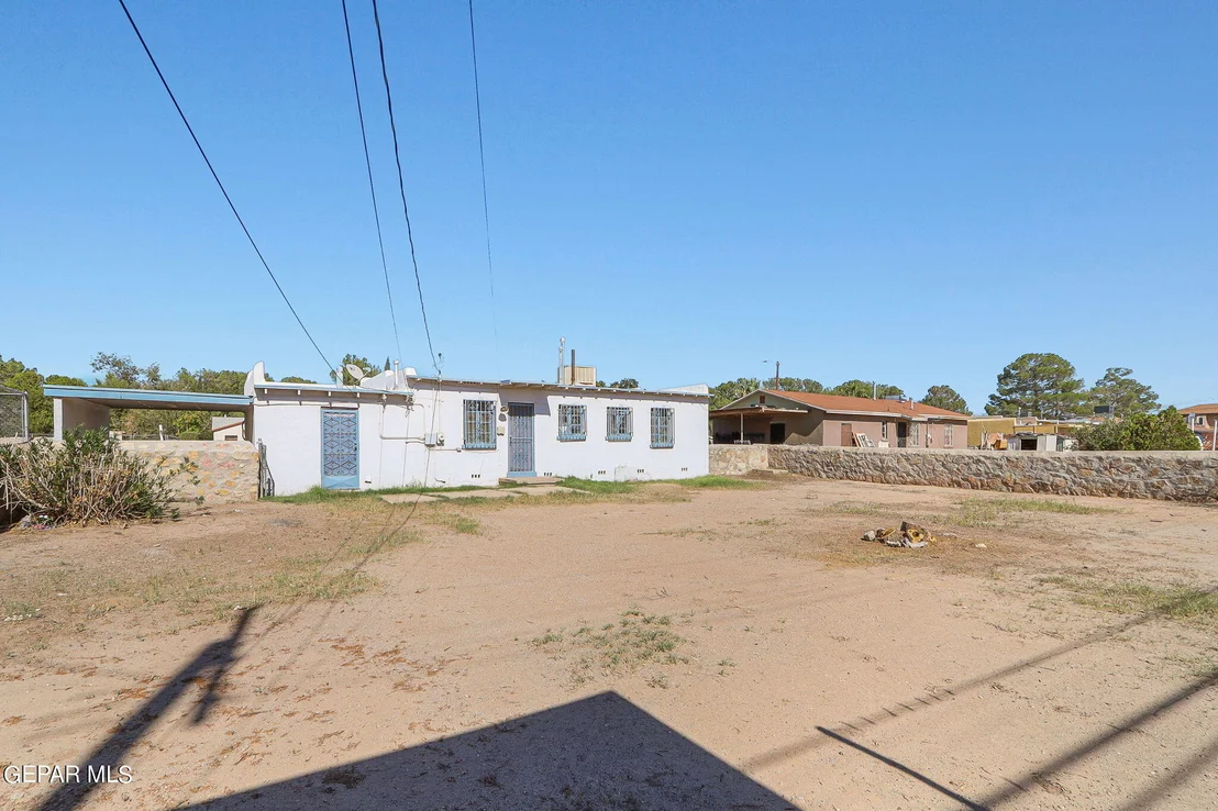 Photo of 8056 Carpenter Drive