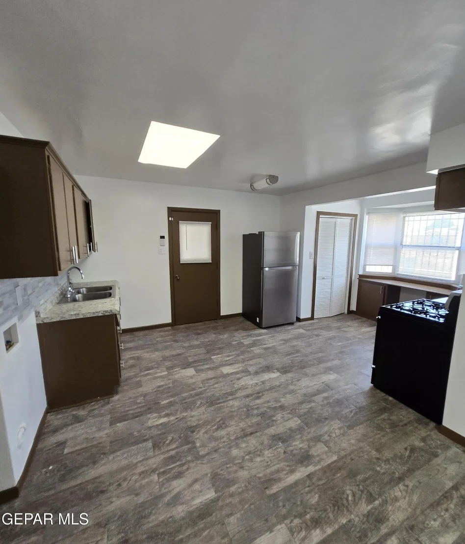 Photo of 9147 Mt Etna Drive