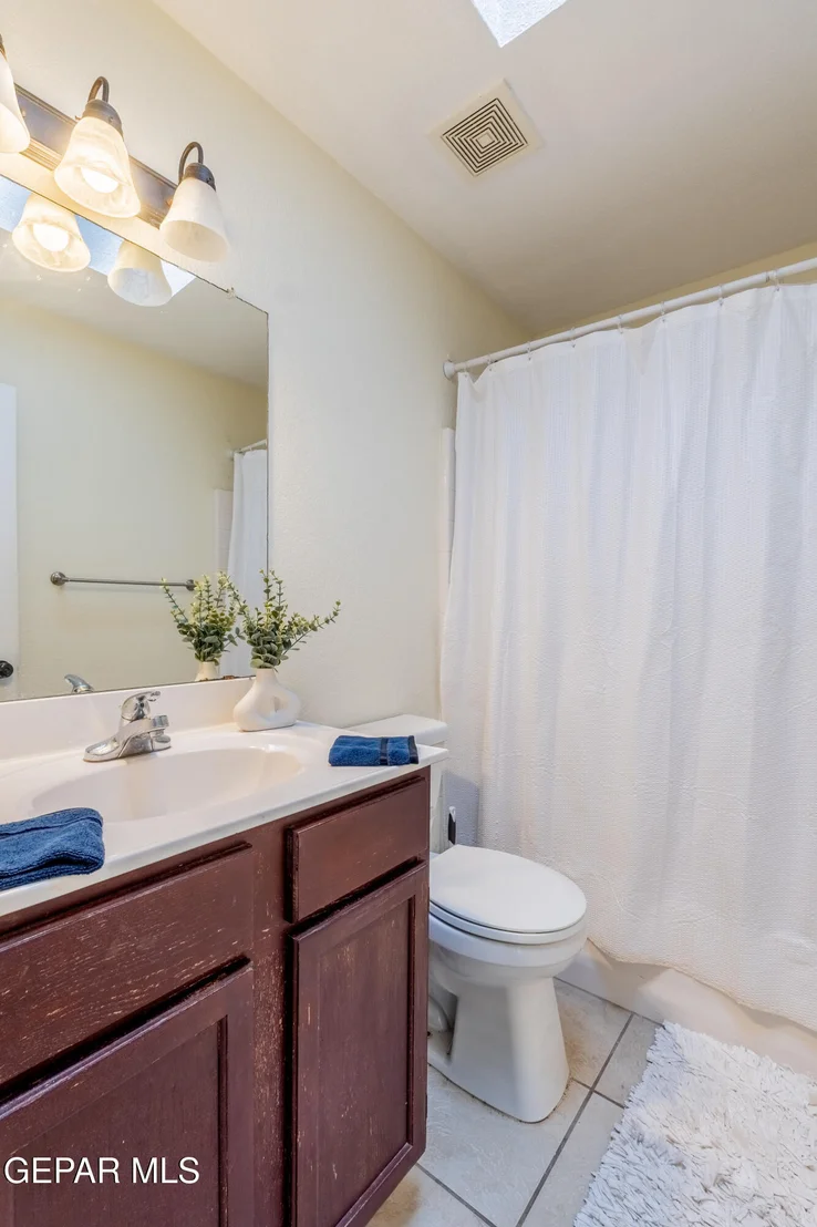 Photo of 11221 Northview Drive