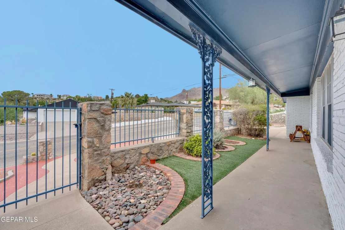Photo of 5712 Pebble Beach Drive