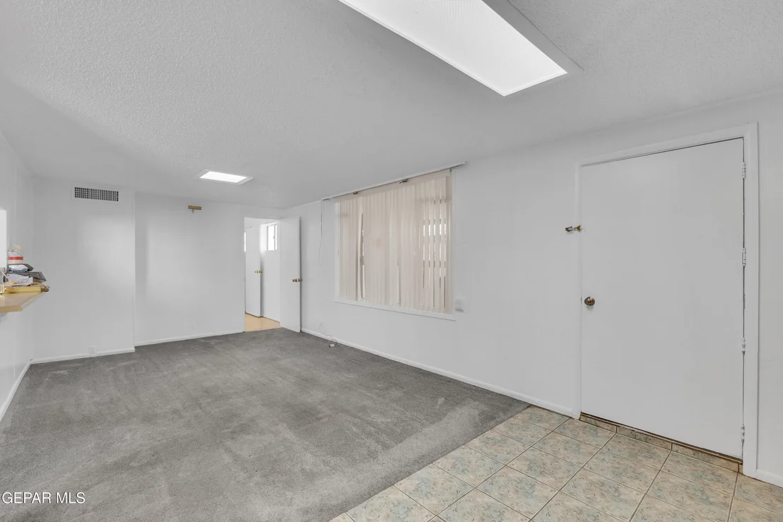 Photo of 1304 WAINWRIGHT Drive