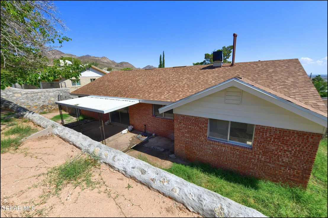 Photo of 3312 DIAMOND Drive