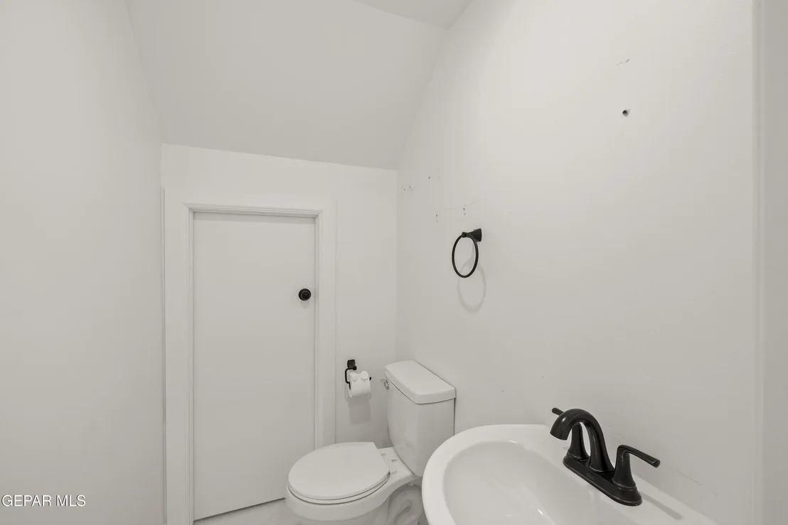 Photo of 6312 FRANKLIN RIDGE Drive