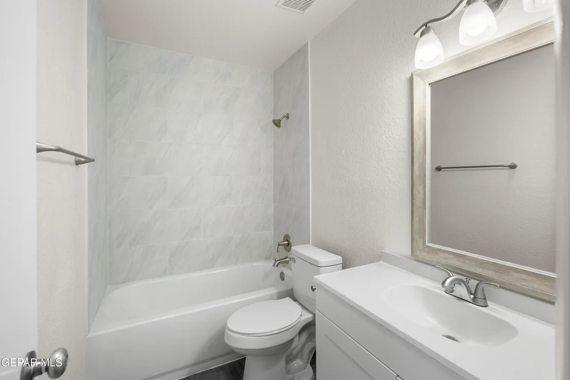 Photo of 1603 JAMES CHISUM Drive
