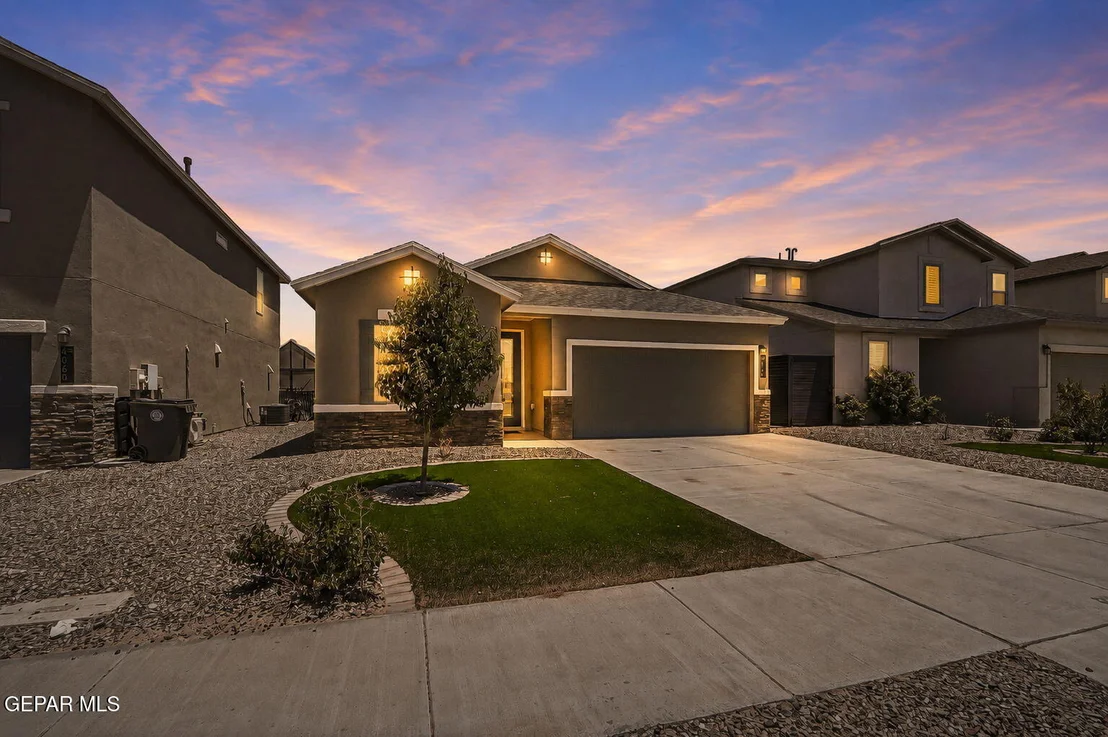 Photo of 4056 DESERT NOMAD Drive