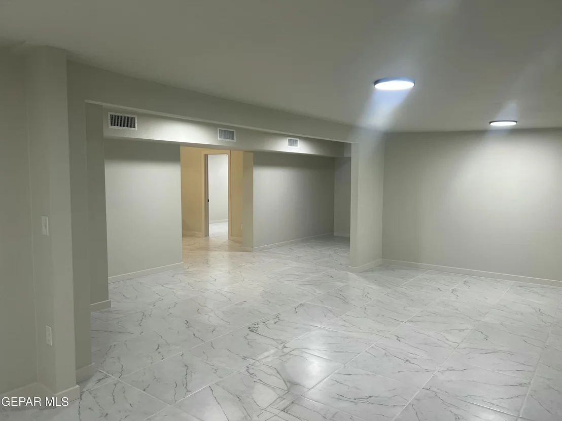 Photo of 7531 WILCOX Drive