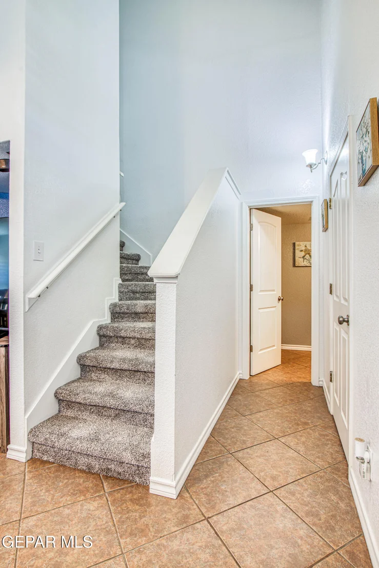 Photo of 6200 KENNETH CAPSHAW Place