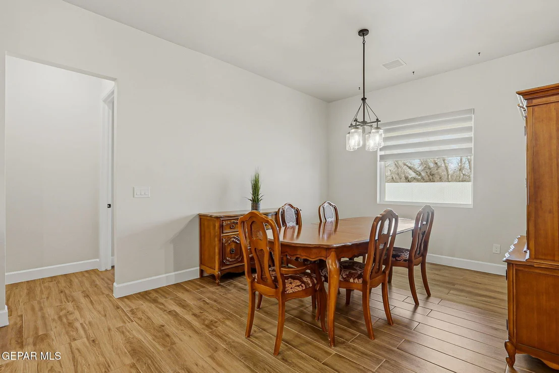 Photo of 12329 SUGDEN Road
